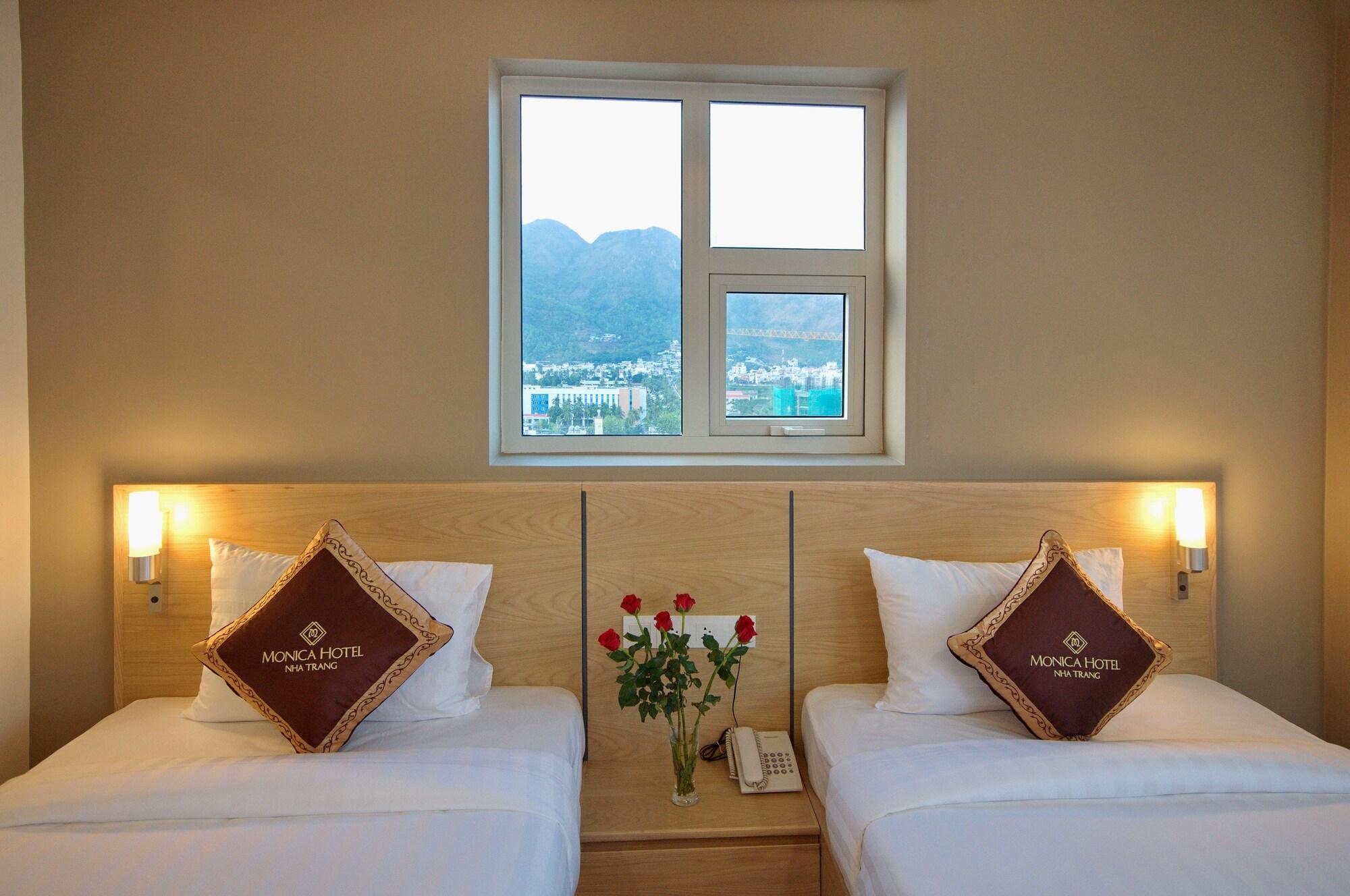 Monica Hotel Nha Trang Esterno foto