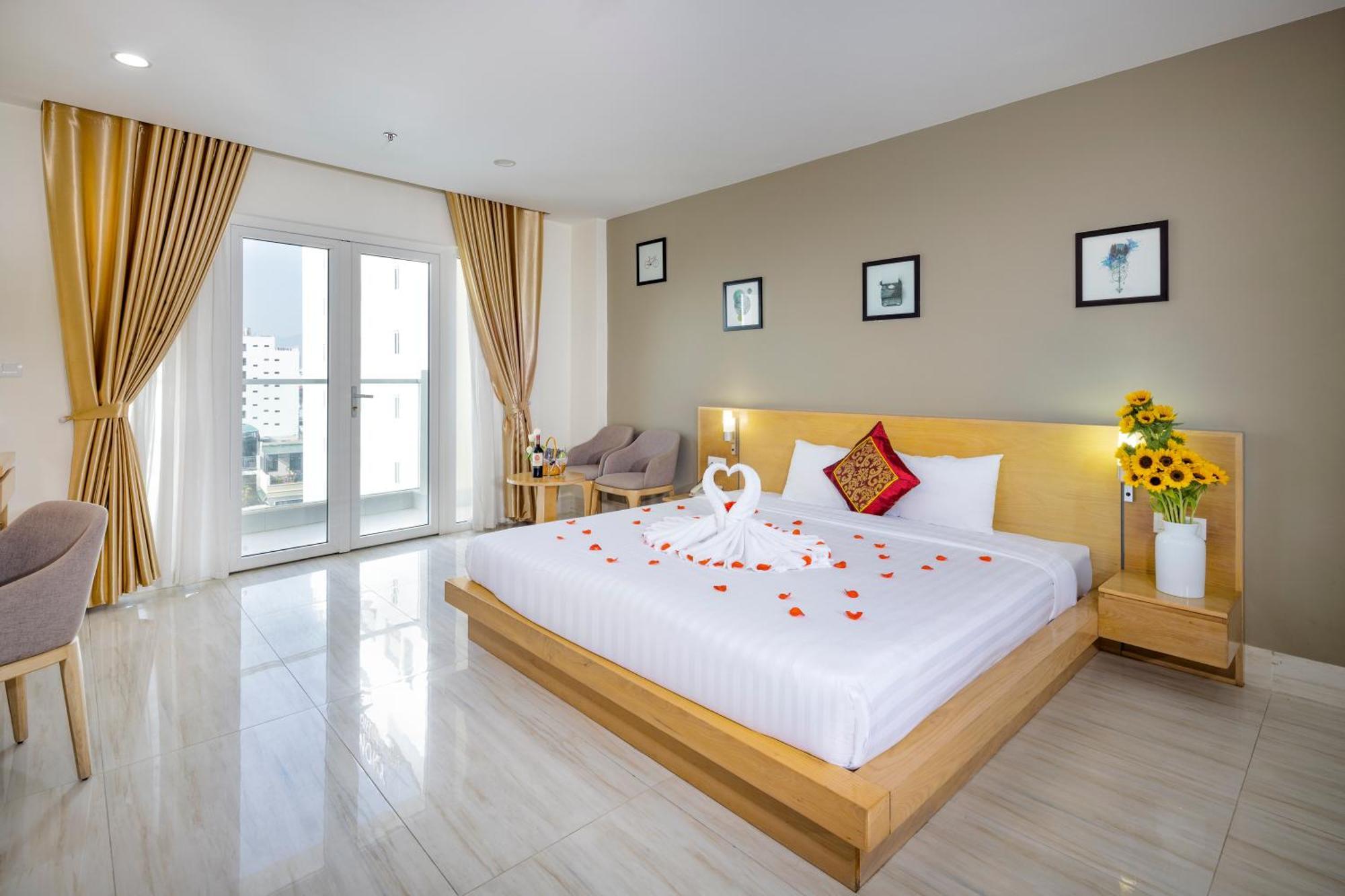 Monica Hotel Nha Trang Esterno foto