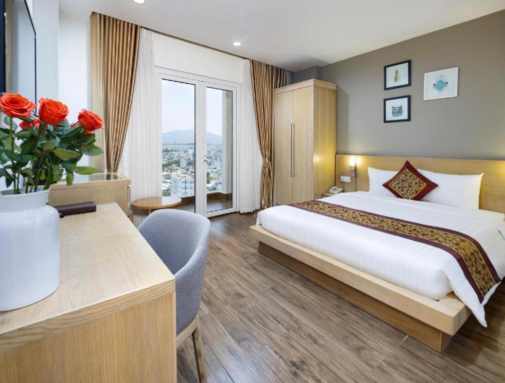 Monica Hotel Nha Trang Esterno foto