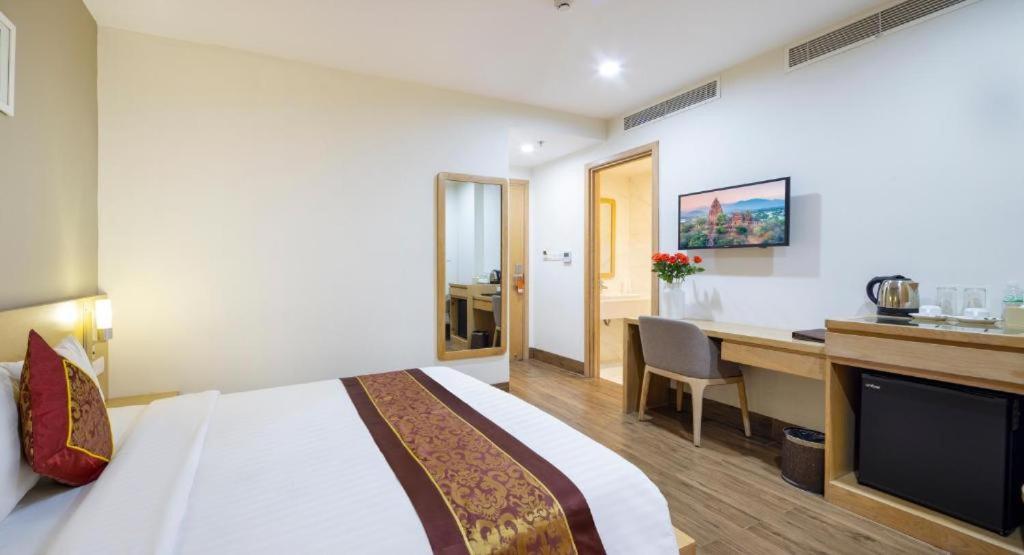 Monica Hotel Nha Trang Esterno foto